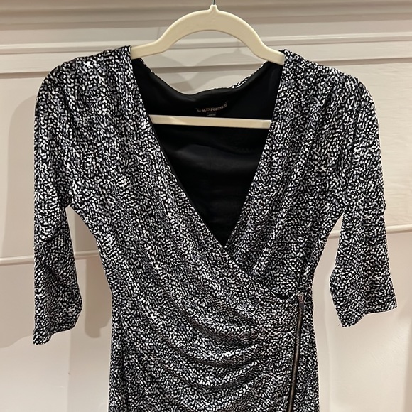 Express Print Dress - size XS/TP - Picture 2 of 9